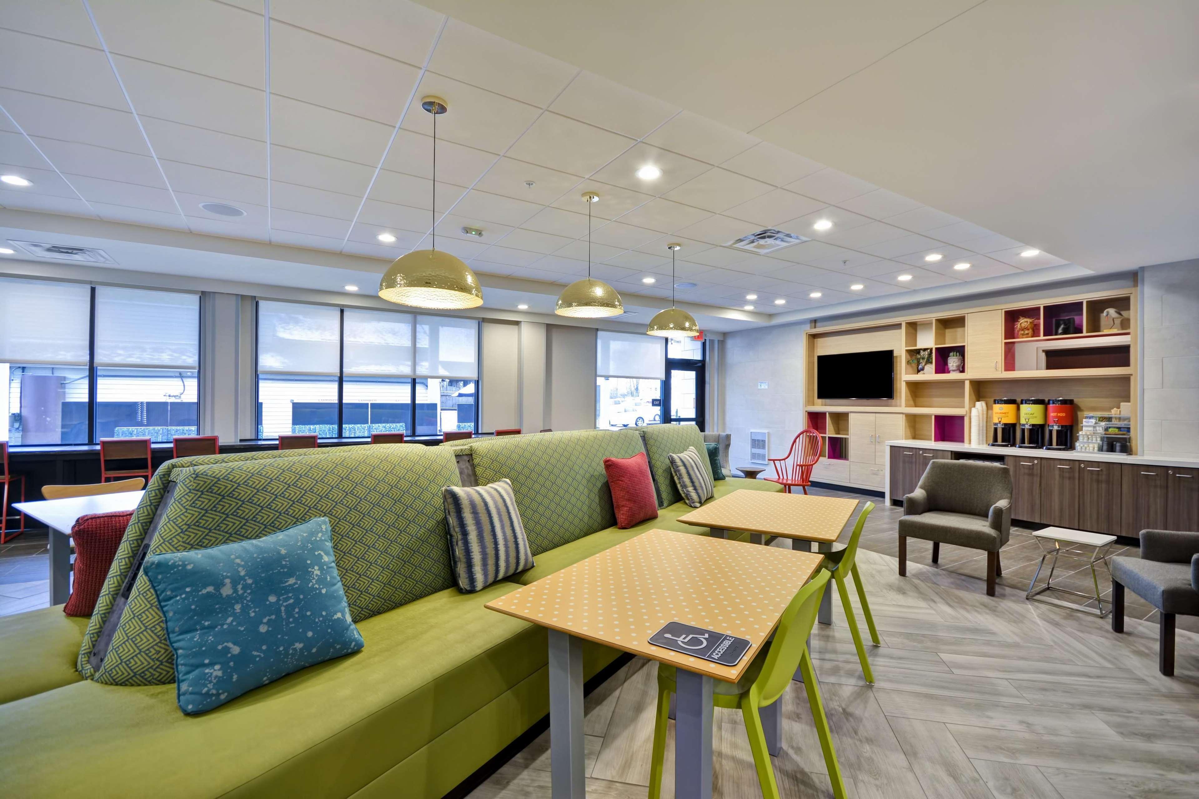 Home2 Suites By Hilton Columbus Airport East Broad Extérieur photo